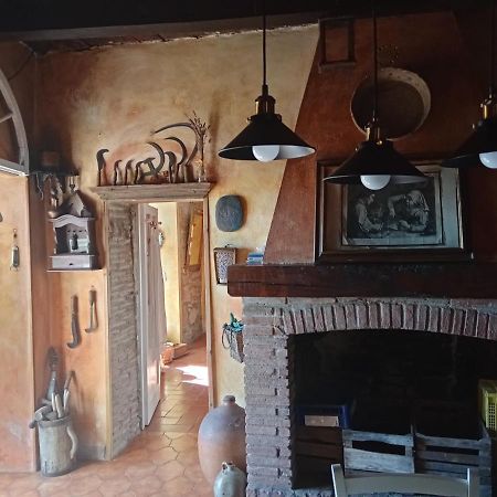 Morelli House Guest House Montalbo Exterior photo