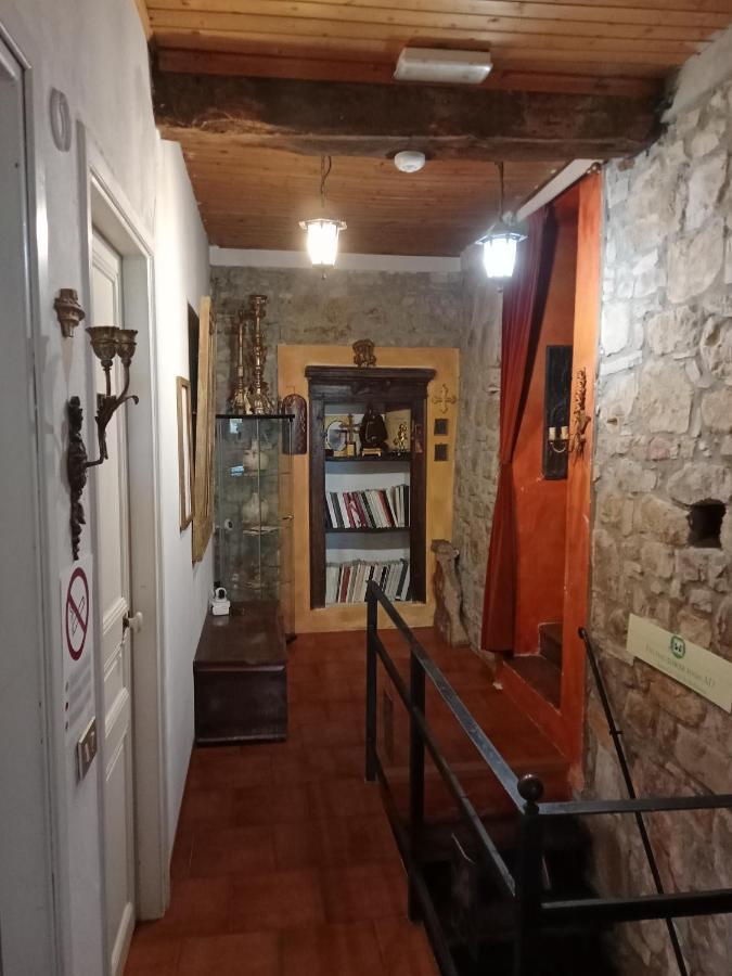 Morelli House Guest House Montalbo Exterior photo